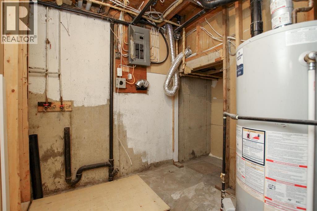 6318 Horn Street, Red Deer, Alberta  T4N 5M5 - Photo 38 - A2261795