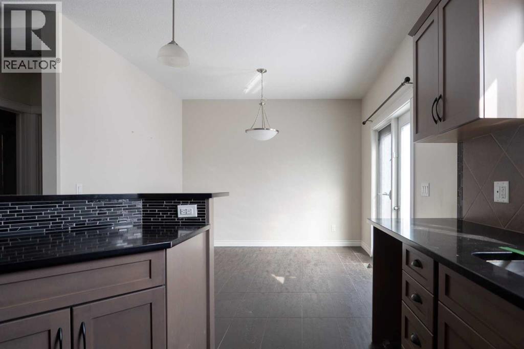 458 Walnut Crescent, Fort Mcmurray, Alberta  T9K 0M9 - Photo 5 - A2262297