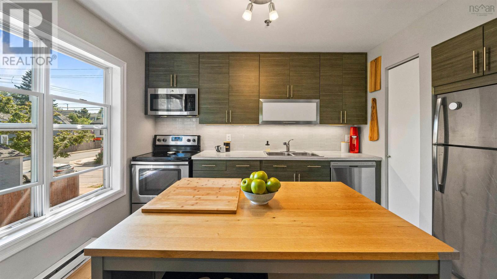 4 2093 Creighton Street, Halifax, Nova Scotia  B3K 3R5 - Photo 4 - 202527345