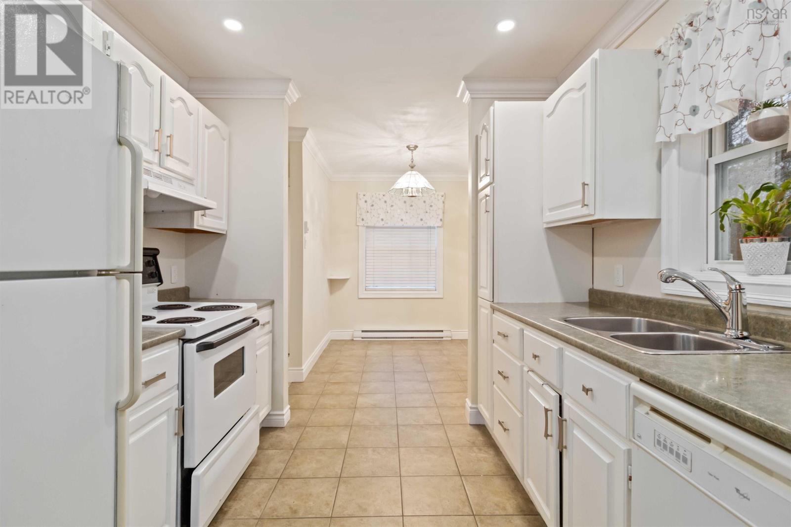 9 Collins Grove Ridge, Dartmouth, Nova Scotia  B2W 5Y2 - Photo 9 - 202527765