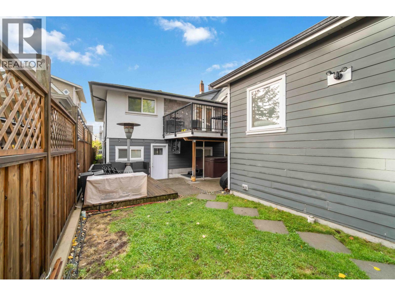 415 Alberta Street, New Westminster, British Columbia  V3L 3J6 - Photo 34 - R3064046