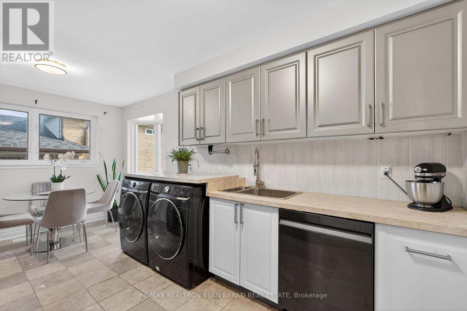 603 Cummer Avenue, Toronto, Ontario  M2K 2M5 - Photo 16 - C12552008