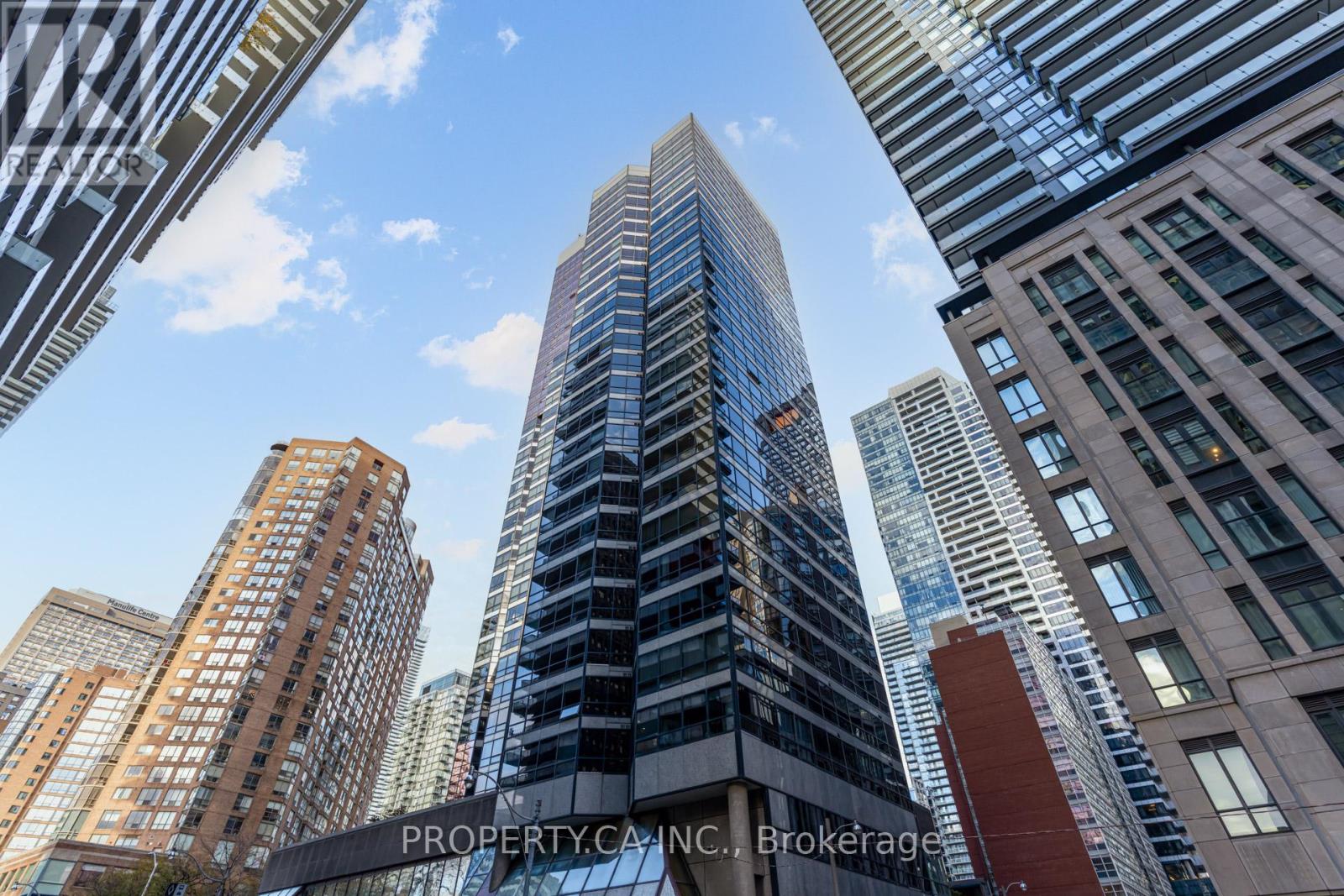 1410 - 1001 BAY STREET, Toronto, Ontario