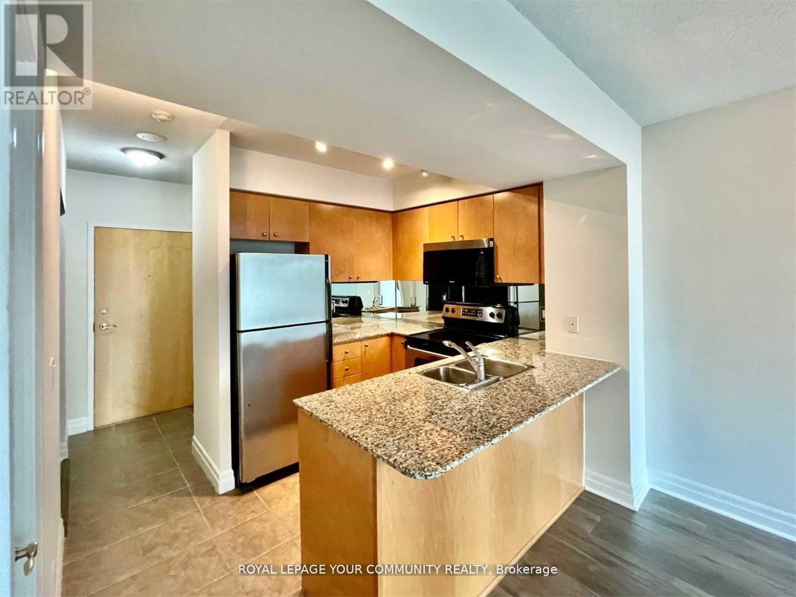 1006 - 8 Scollard Street, Toronto, Ontario  M5R 1M2 - Photo 8 - C12552058