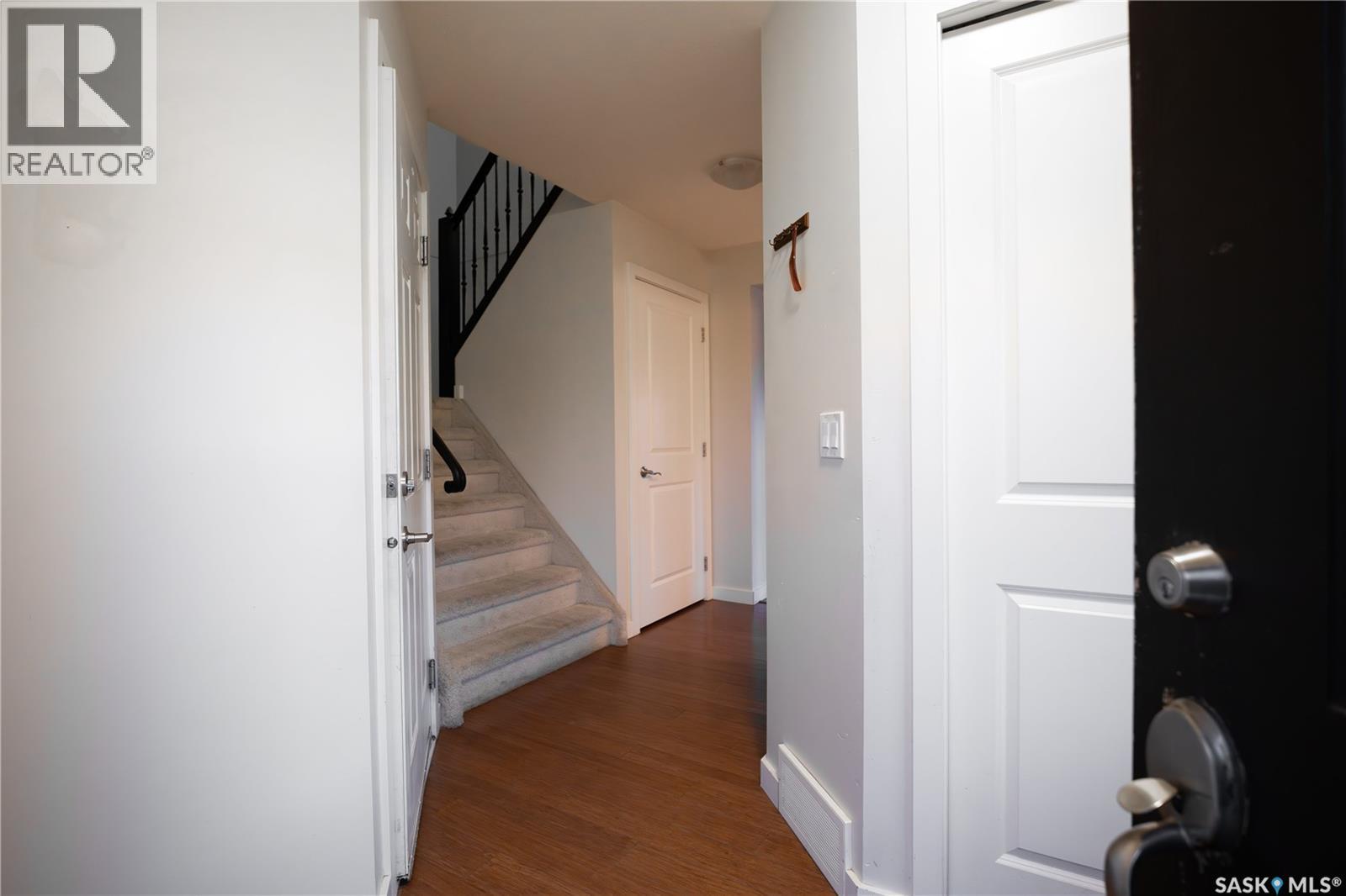 301 410 Hunter Road, Saskatoon, Saskatchewan  S7T 0L5 - Photo 4 - SK024193