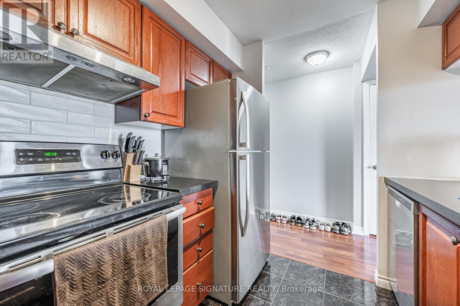 632 - 18 Mondeo Drive, Toronto, Ontario  M1P 5C8 - Photo 6 - E12552052