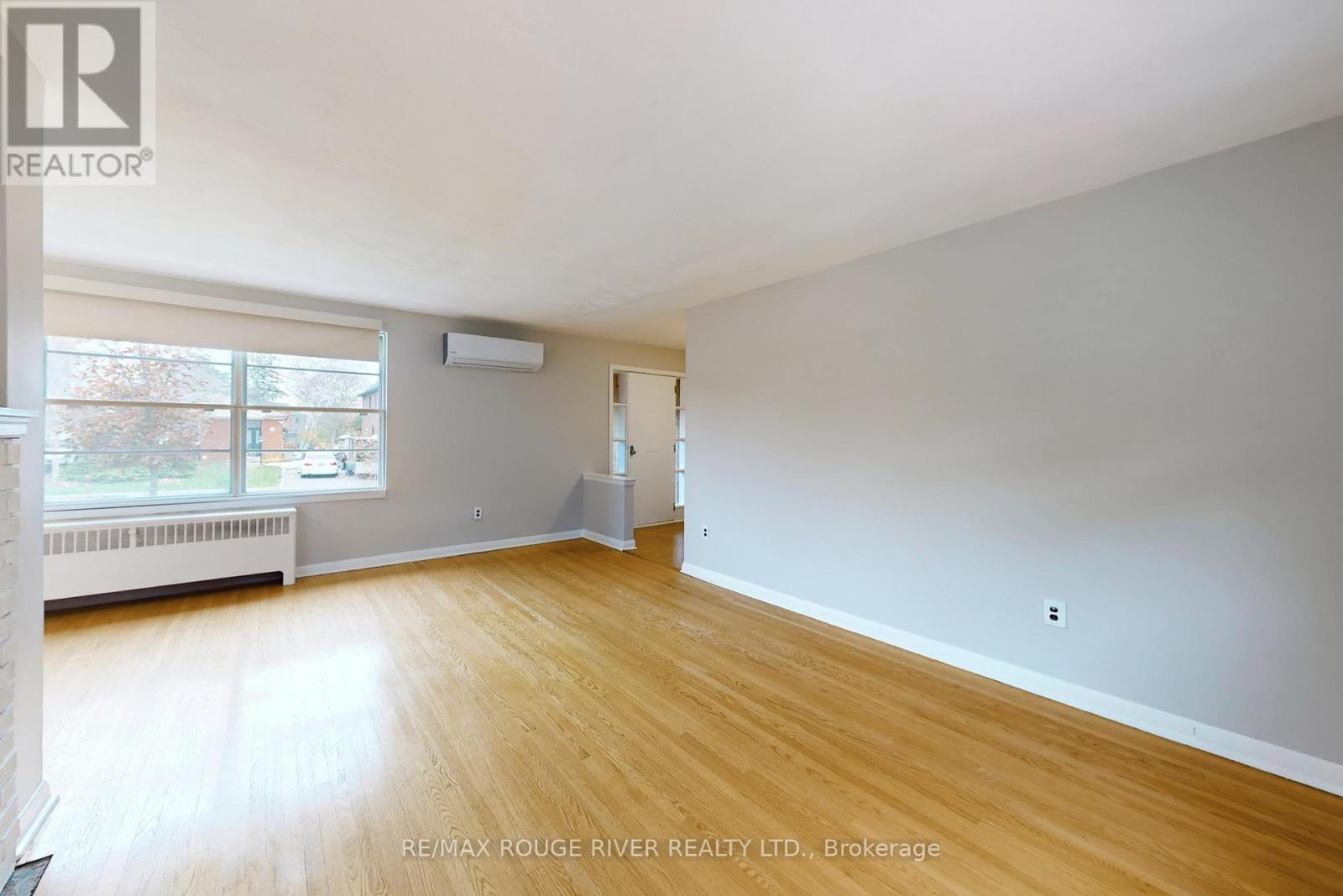 50 Dunstall Crescent, Toronto, Ontario  M1E 3M4 - Photo 5 - E12552084