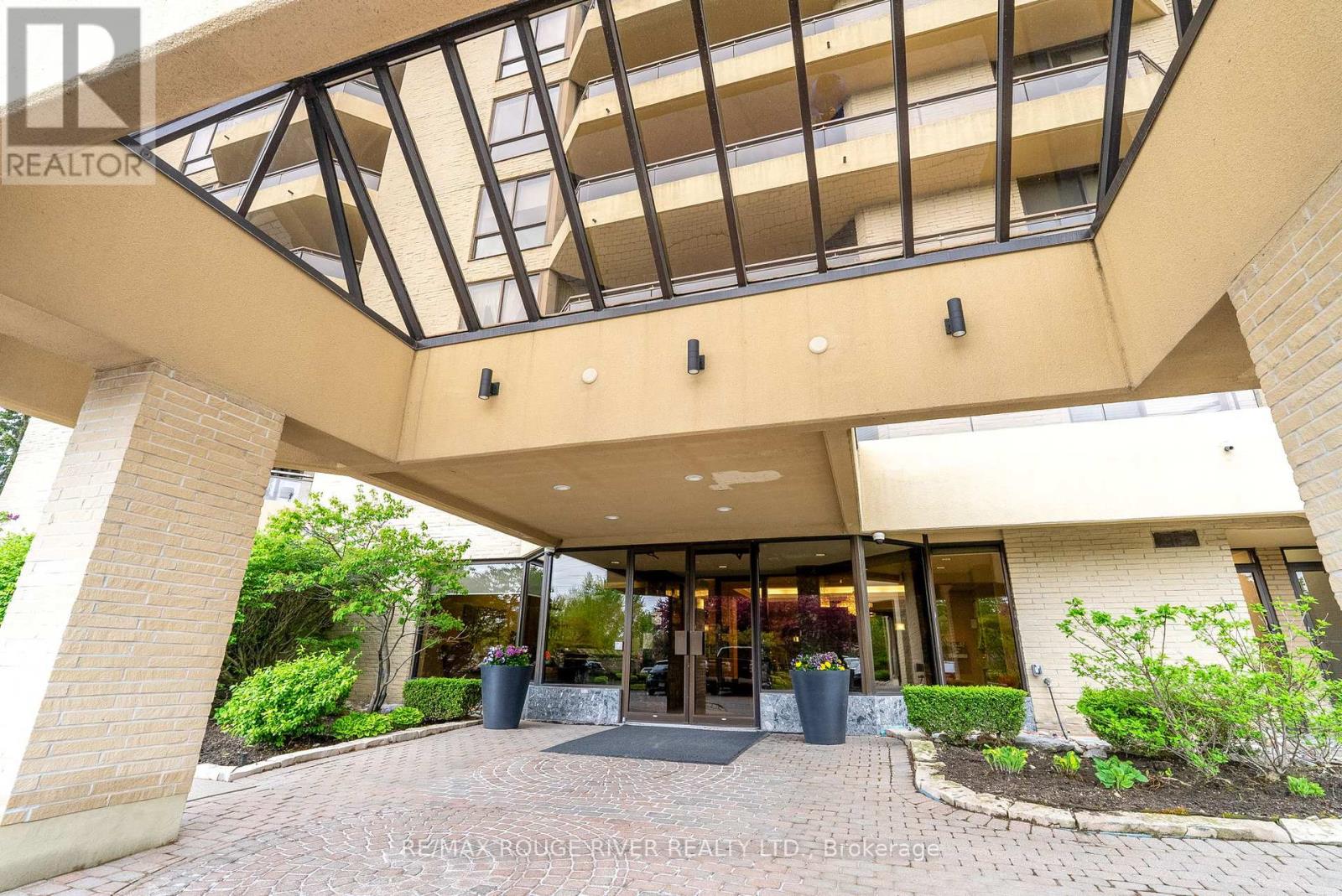 506 - 900 Wilson Road N, Oshawa, Ontario  L1G 7T2 - Photo 2 - E12552264