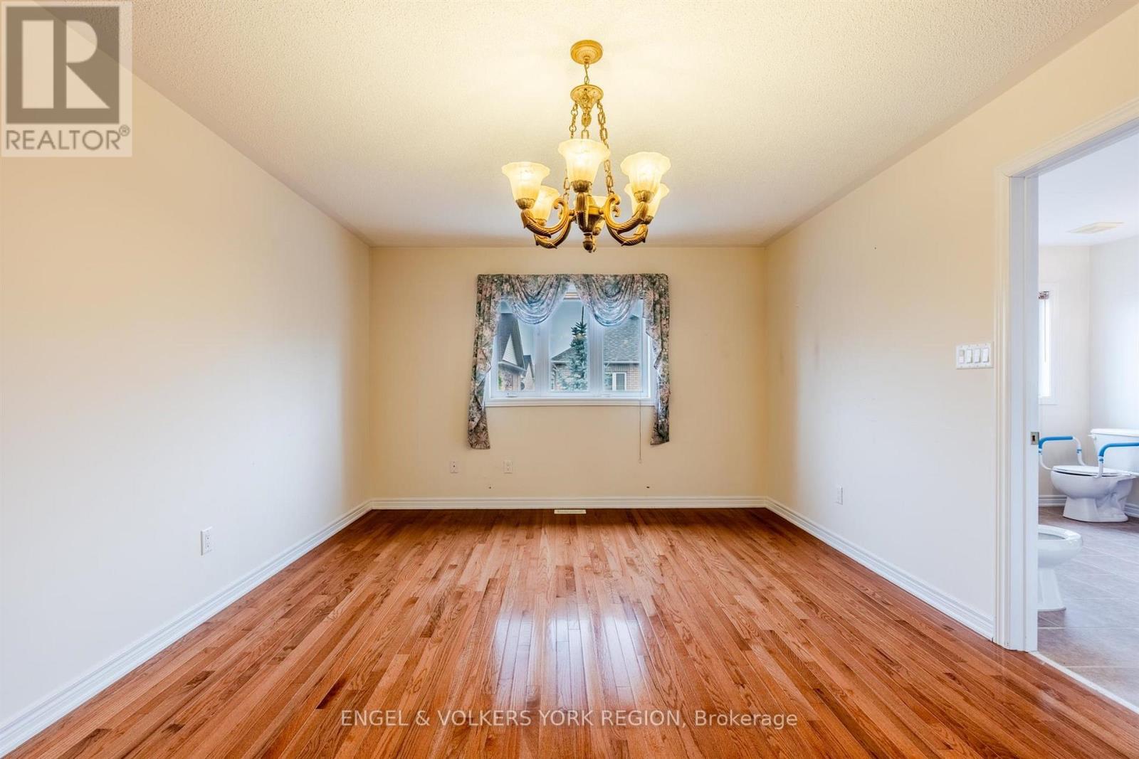 73 Saffron Street, Markham, Ontario  L6E 1Y5 - Photo 24 - N12551986