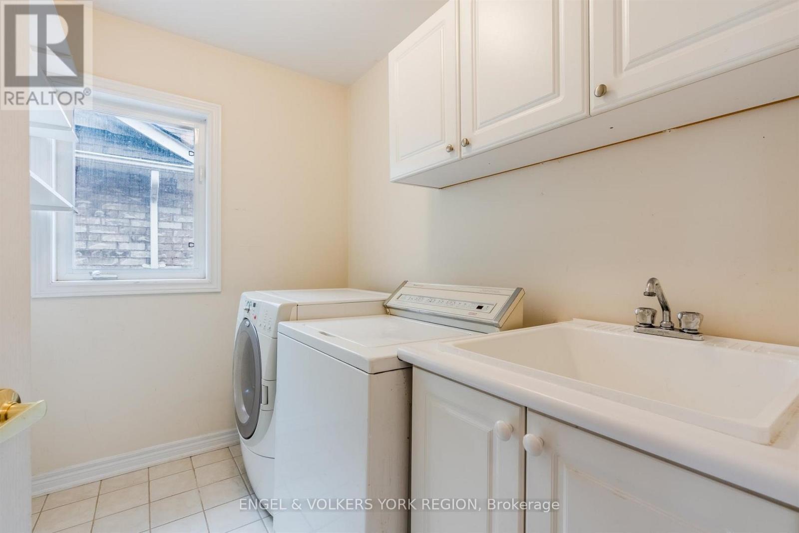 73 Saffron Street, Markham, Ontario  L6E 1Y5 - Photo 33 - N12551986