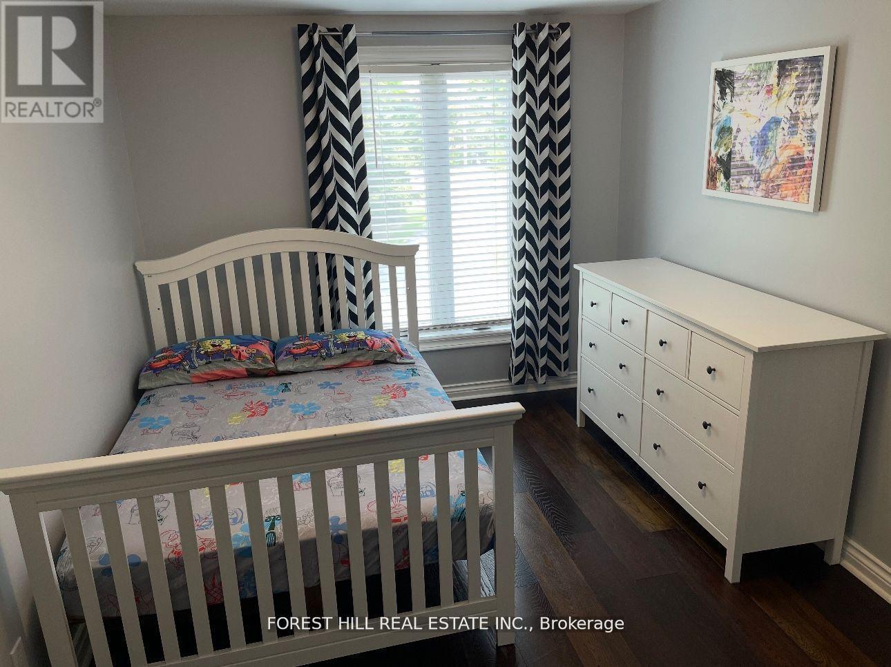 5837 Yonge Street, Innisfil, Ontario  L0L 1K0 - Photo 10 - N12552072