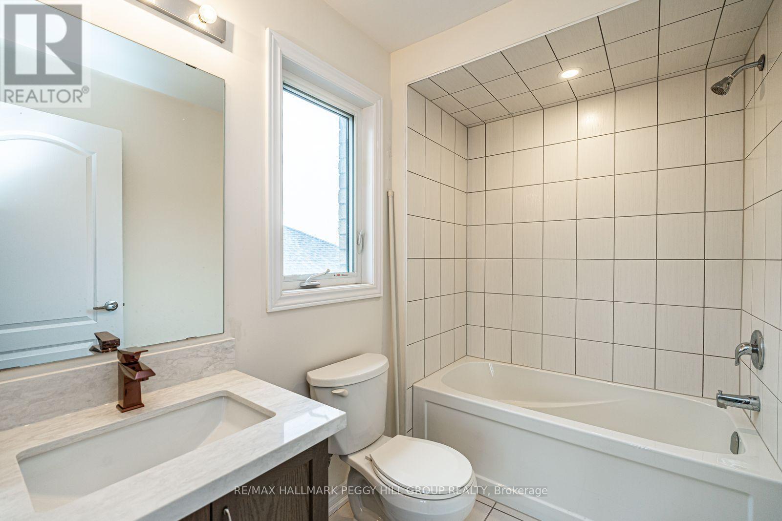 3027 Monarch Drive, Orillia, Ontario  L3V 8K3 - Photo 12 - S12552050