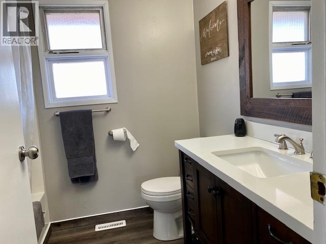 14 5320 Mountainview Drive, Fort Nelson, British Columbia  V0C 1R0 - Photo 11 - R2957393