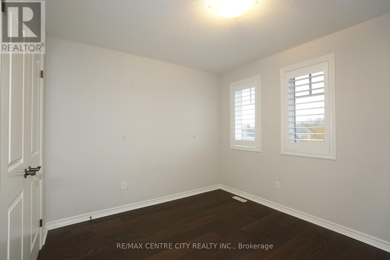 1509 Horseshoe Crescent, London North, Ontario  N5X 0L4 - Photo 21 - X12552180