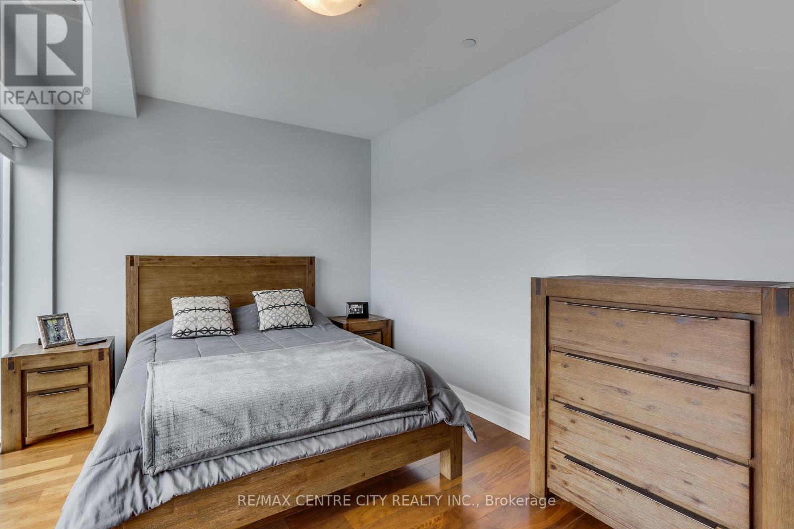 1004 - 505 Talbot Street, London East, Ontario N6A 2N6 - Photo 16 - X12552228