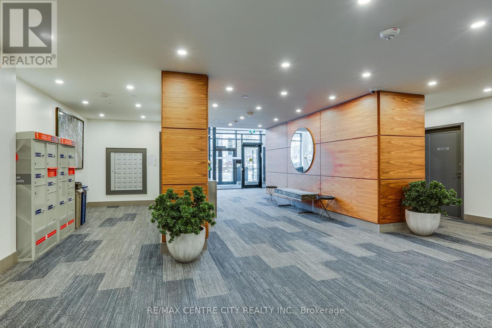 1004 - 505 Talbot Street, London East, Ontario N6A 2N6 - Photo 6 - X12552228