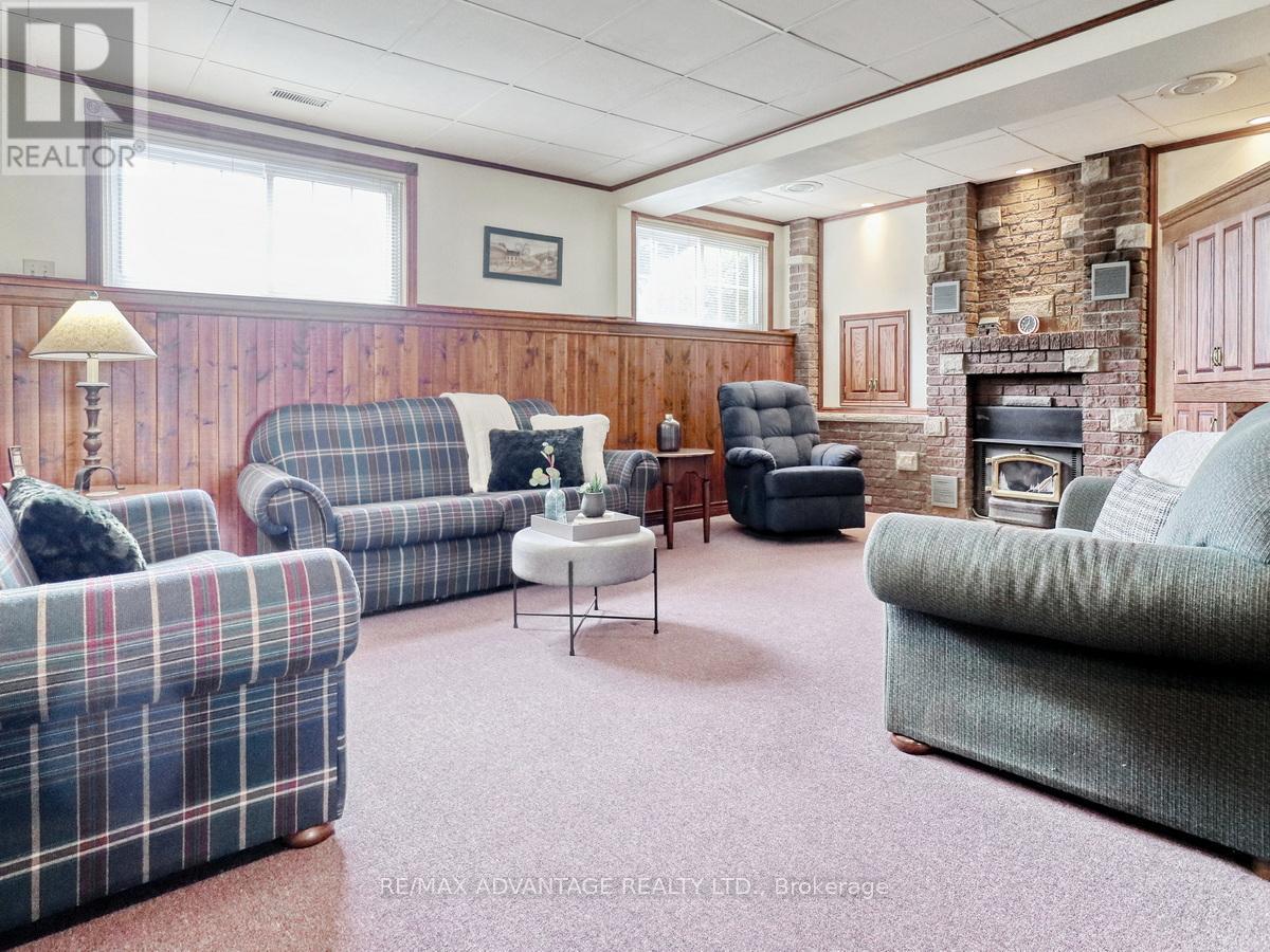 17248 Wyton Drive, Thames Centre, Ontario  N0M 2P0 - Photo 24 - X12552260