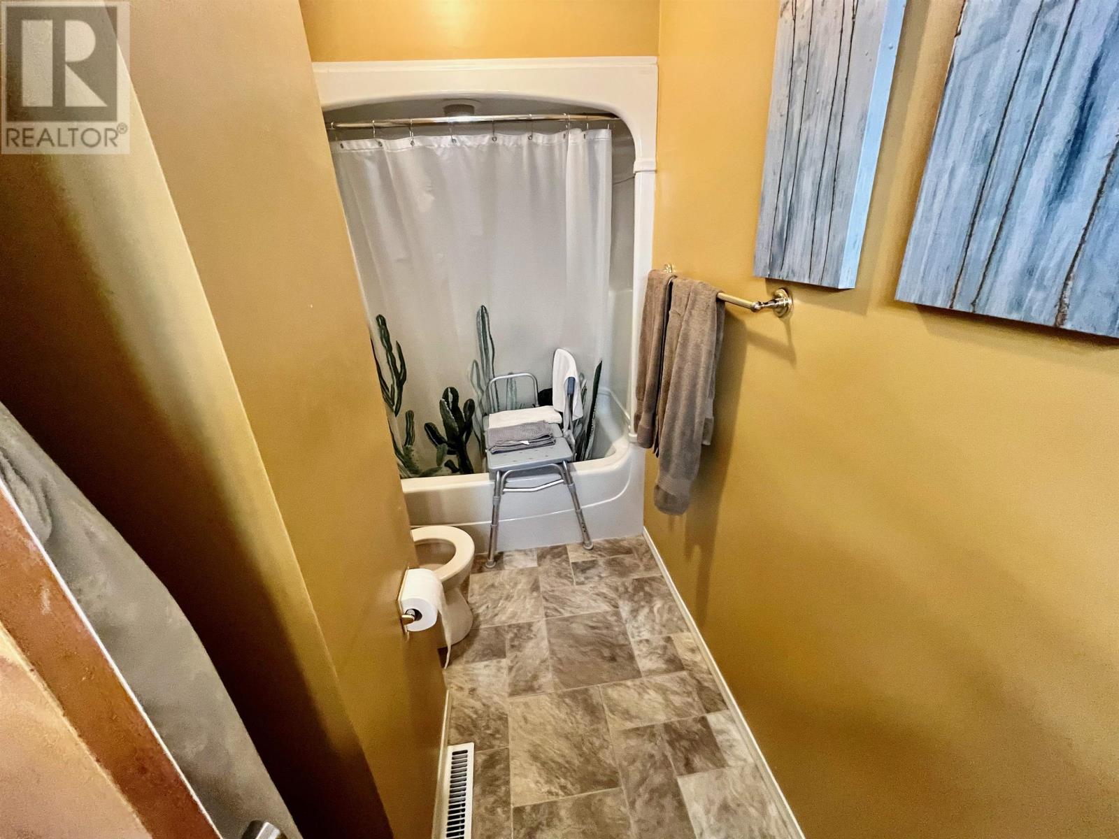 3 King St, Dryden, Ontario  P8N 1B2 - Photo 10 - TB252808