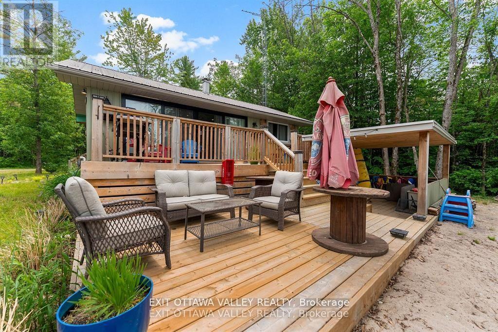 303 Gervais Road, Whitewater Region, Ontario  K0J 2L0 - Photo 26 - X12552288