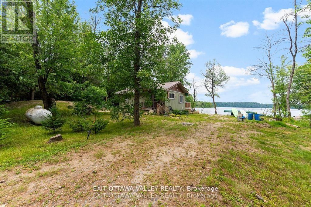 303 Gervais Road, Whitewater Region, Ontario  K0J 2L0 - Photo 30 - X12552288