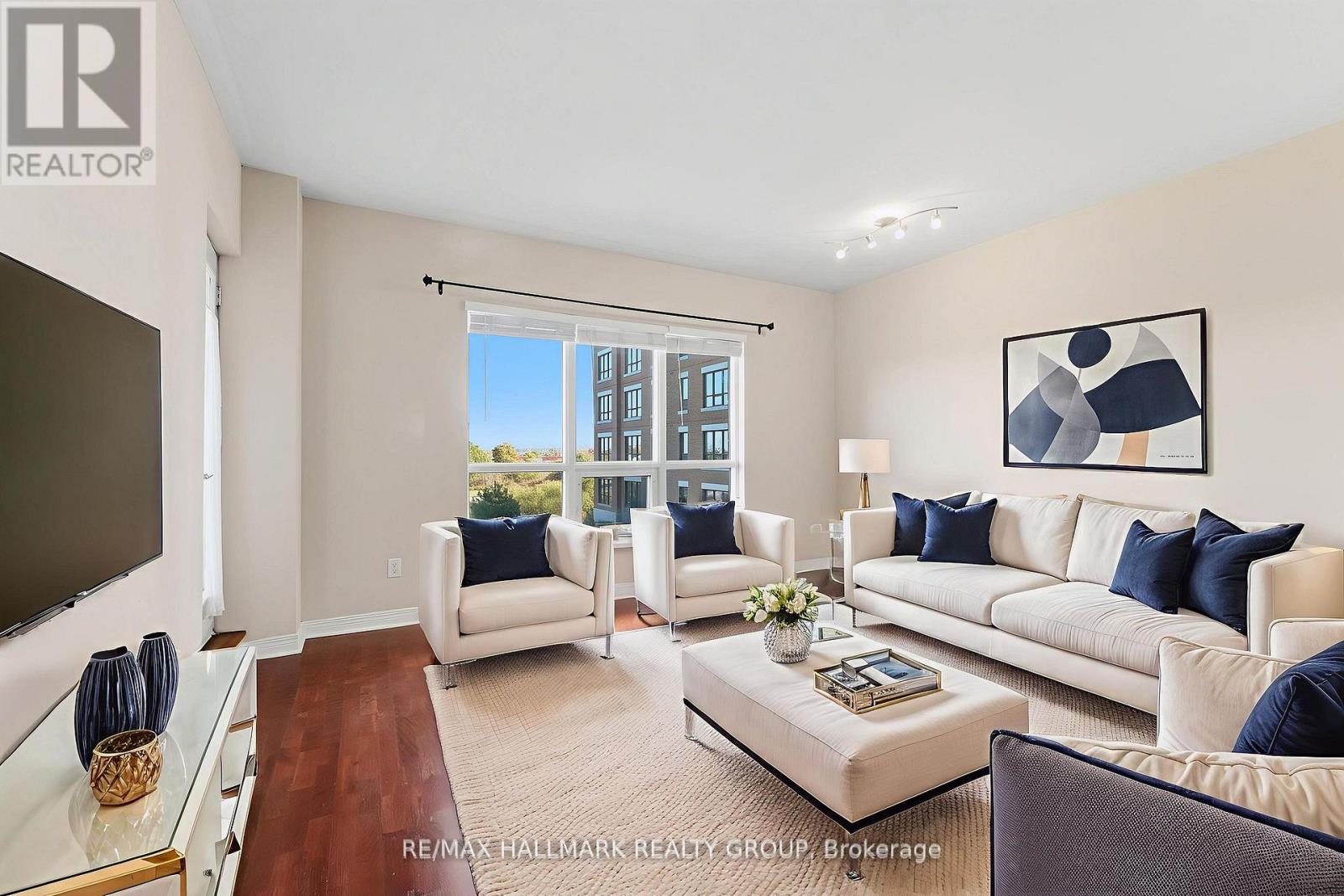 320 - 905 Beauparc Private, Ottawa, Ontario K1J 0A2 - Photo 14 - X12552162