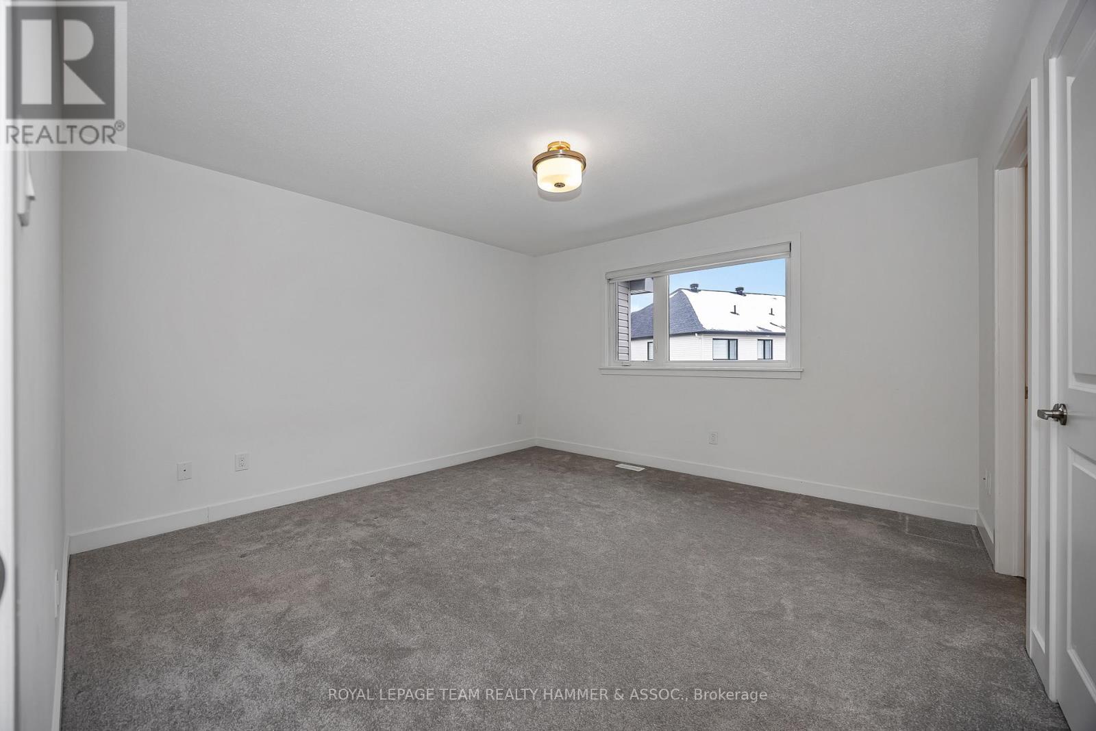 4007 Jockvale Road, Ottawa, Ontario  K2J 6Y8 - Photo 12 - X12552190