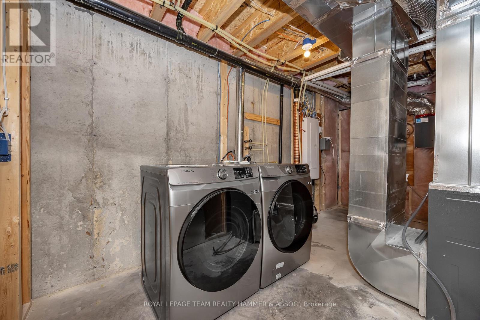 4007 Jockvale Road, Ottawa, Ontario  K2J 6Y8 - Photo 24 - X12552190