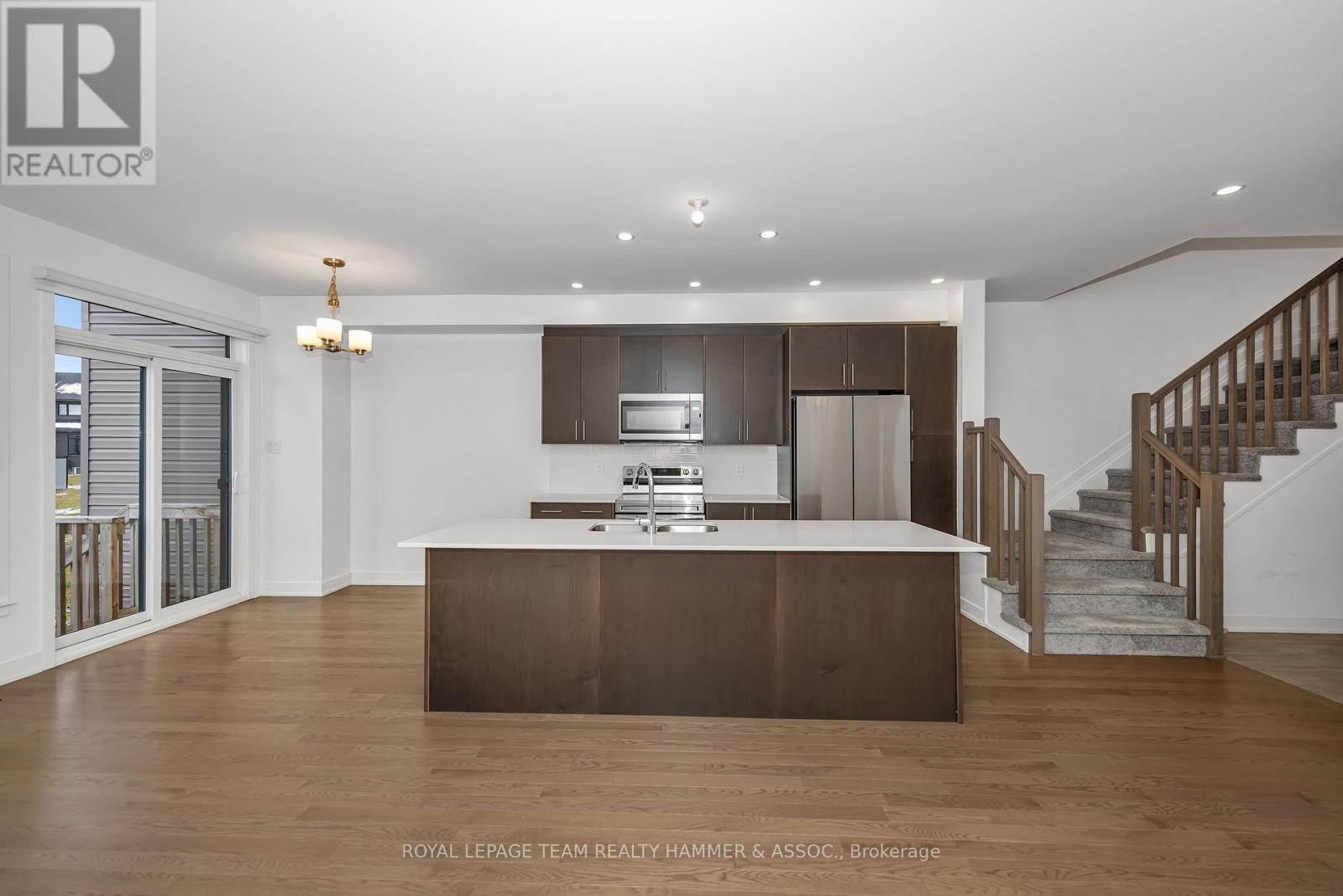 4007 Jockvale Road, Ottawa, Ontario  K2J 6Y8 - Photo 8 - X12552190