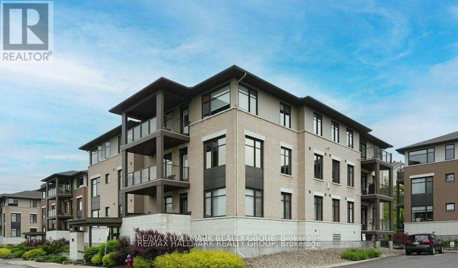 301 - 180 GUELPH PRIVATE, Ottawa, Ontario