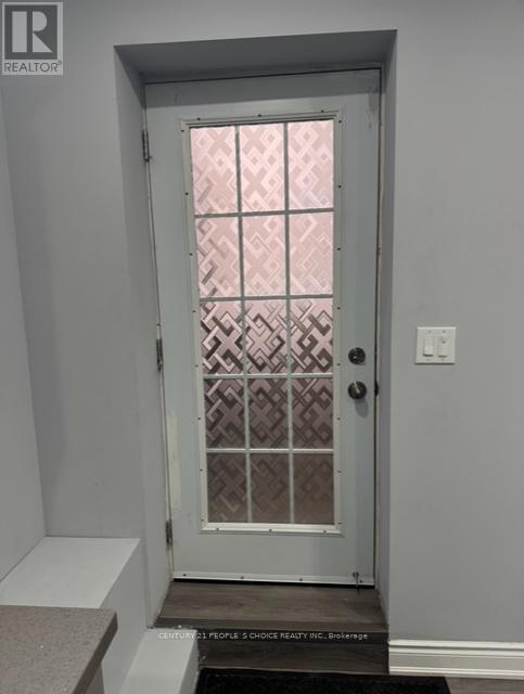 Bsmt - 19 John Carroll Drive, Brampton, Ontario  L6P 4K5 - Photo 3 - W12551992