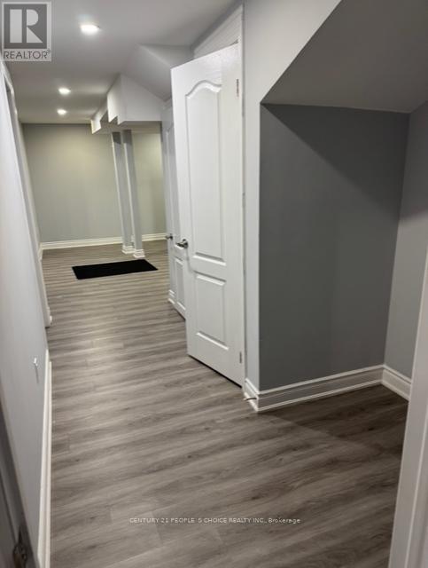 Bsmt - 19 John Carroll Drive, Brampton, Ontario  L6P 4K5 - Photo 4 - W12551992