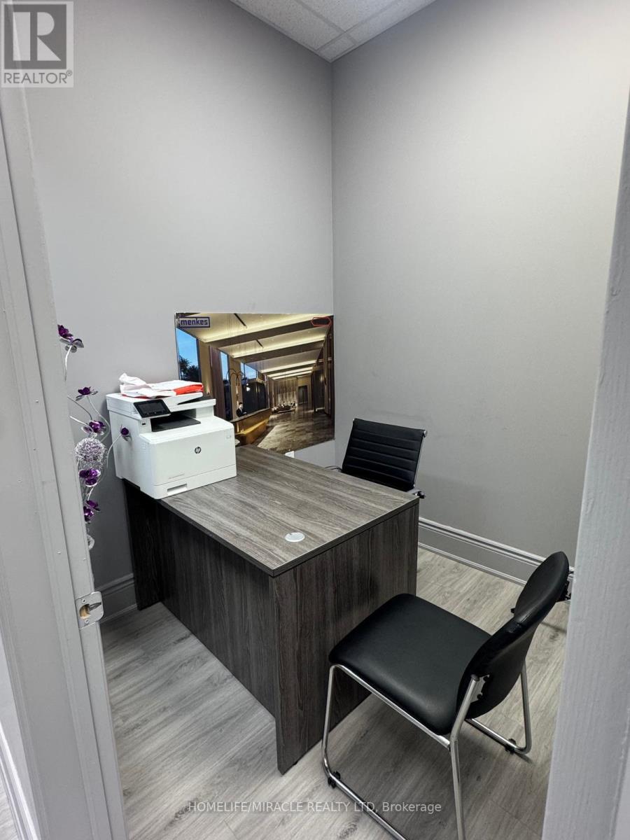 17 - 6985 Davand Drive, Mississauga, Ontario  L5T 1Y7 - Photo 19 - W12552018