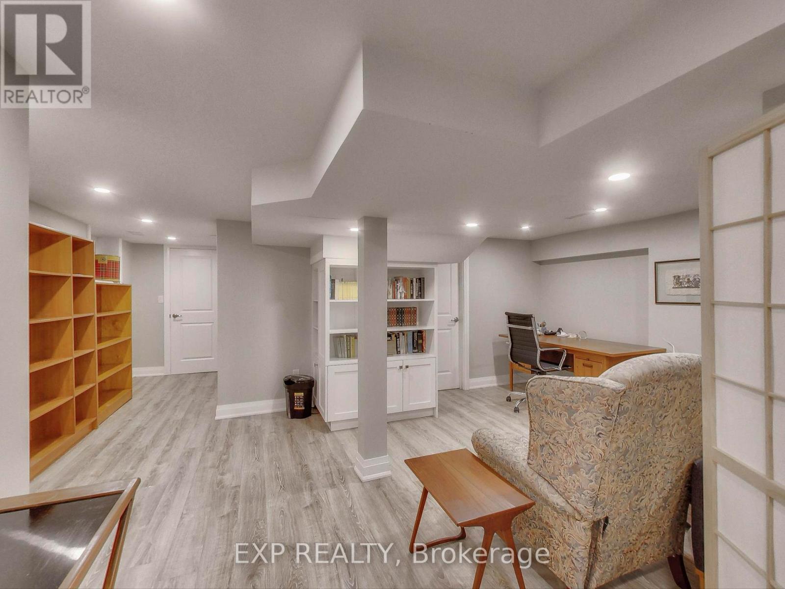 29 Cloverdale Road, Toronto, Ontario  M6N 3L6 - Photo 23 - W12552080