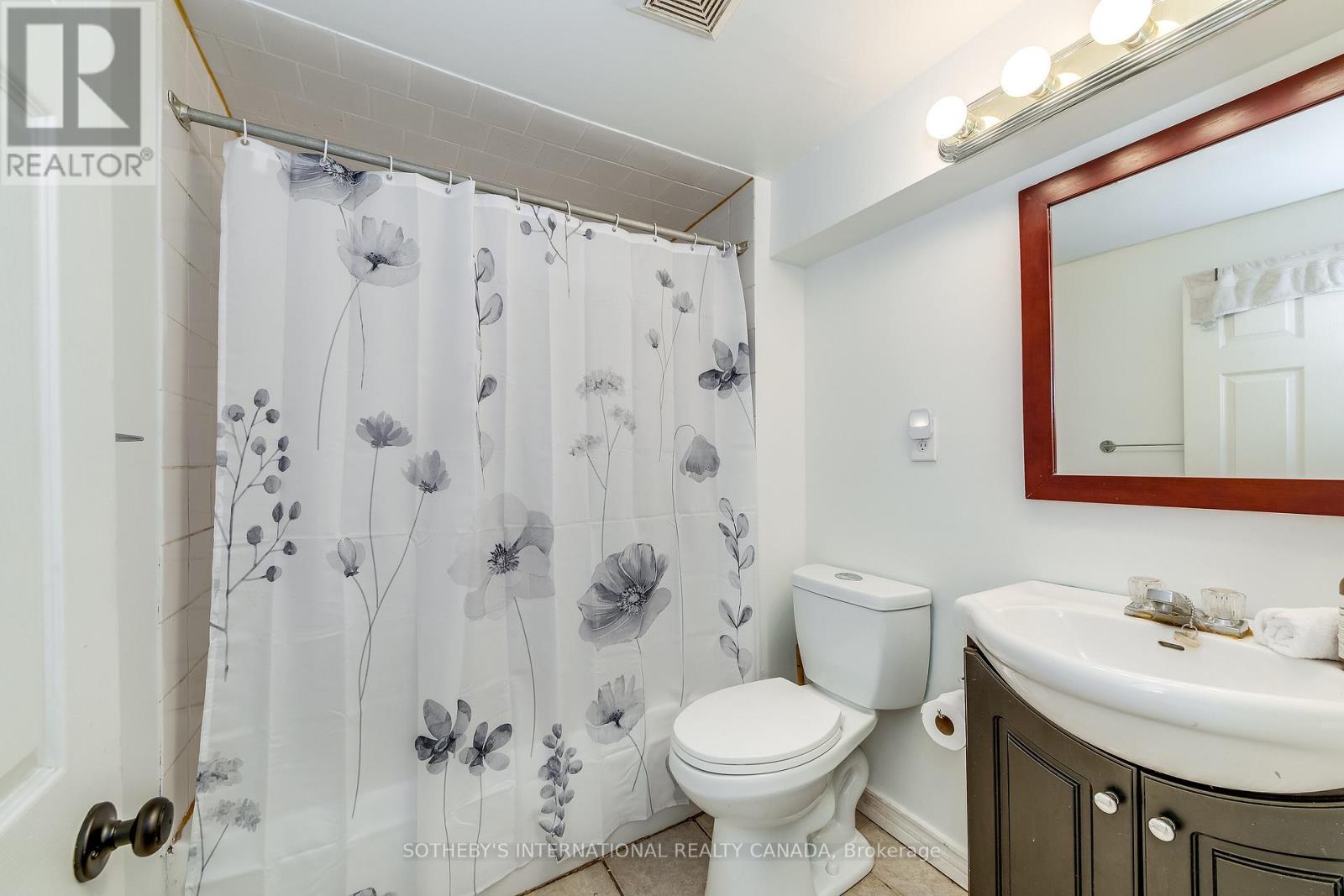 88 Harridine Road, Brampton, Ontario  L6X 2X2 - Photo 25 - W12552082