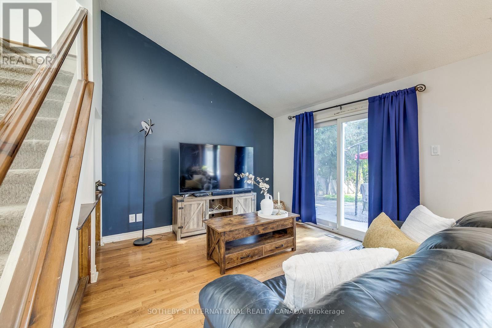 88 Harridine Road, Brampton, Ontario  L6X 2X2 - Photo 9 - W12552082