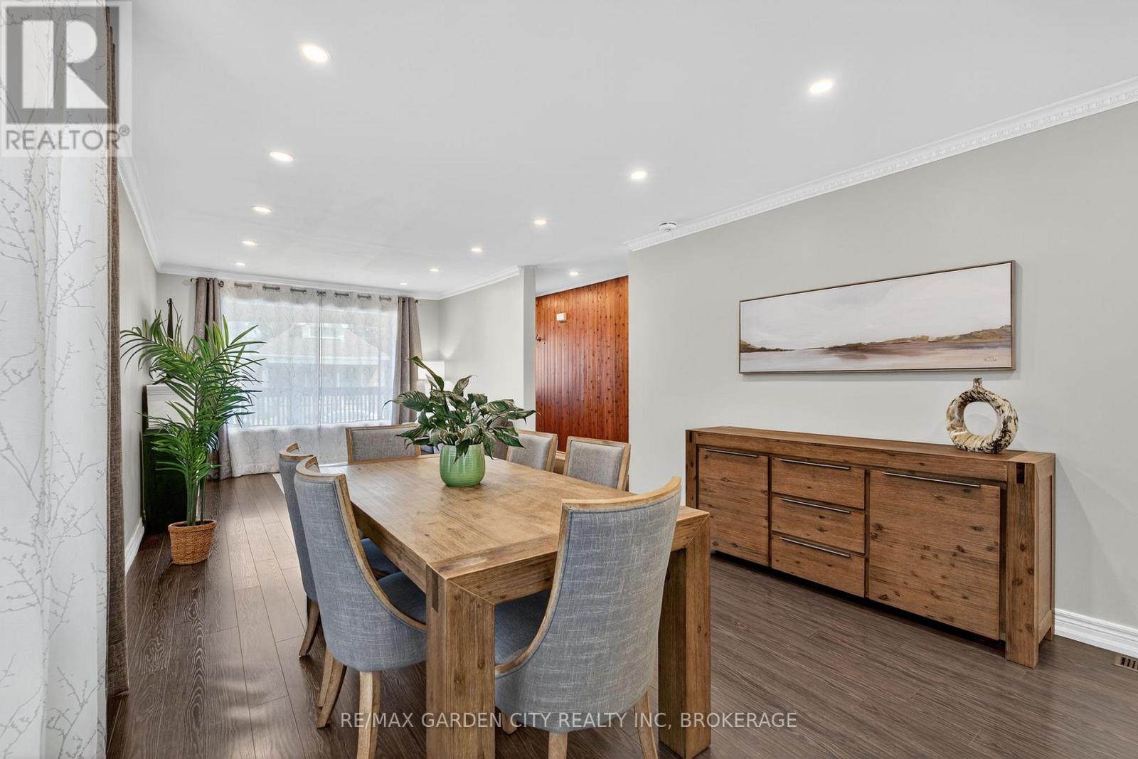 133 Connaught Avenue N, Hamilton, Ontario L8L 6Z2 - Photo 9 - X12552280