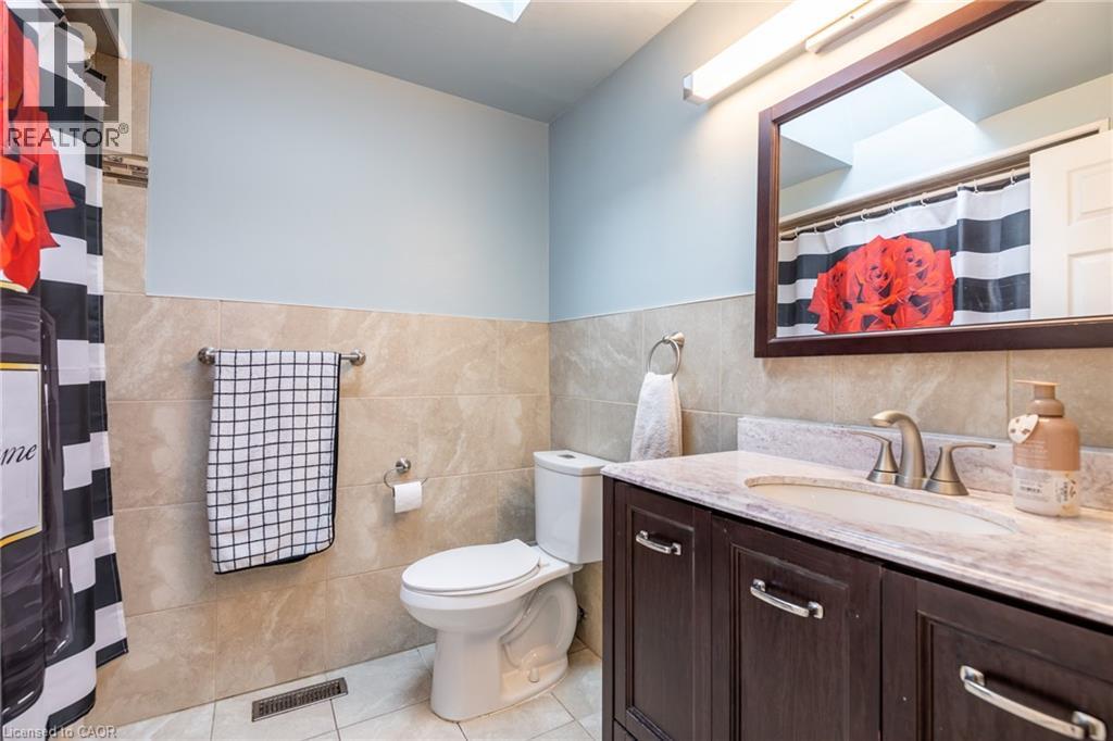 5 Twinoaks Crescent, Stoney Creek, Ontario L8J 2E6 - Photo 20 - 40788829