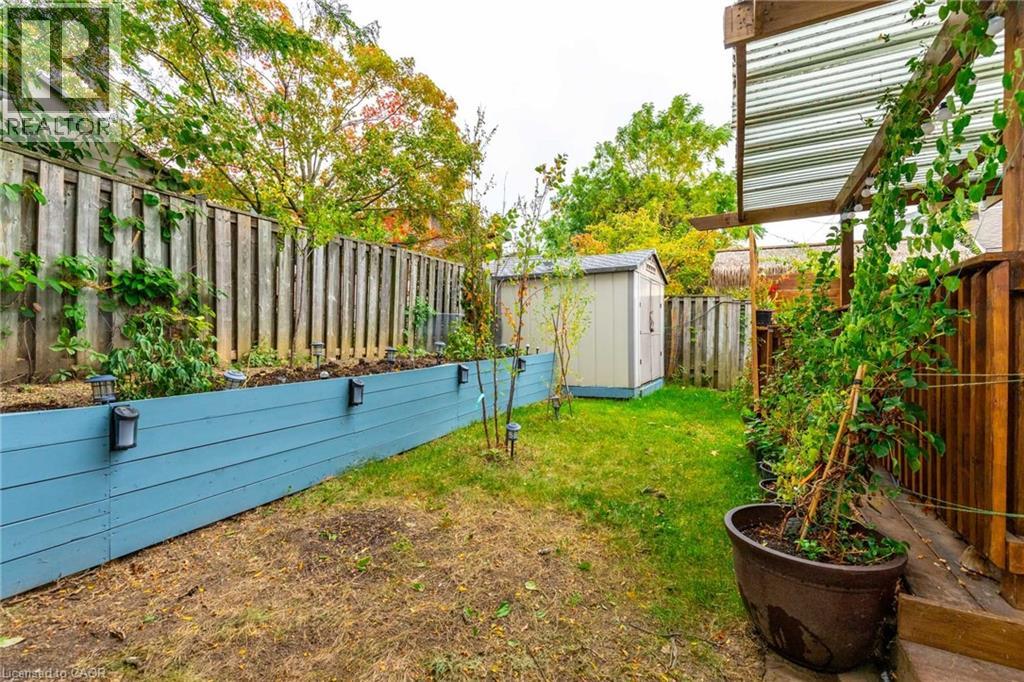 5 Twinoaks Crescent, Stoney Creek, Ontario L8J 2E6 - Photo 37 - 40788829