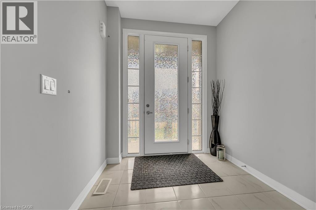 22 Rustic Oak Trail, Ayr, Ontario  N0B 1E0 - Photo 6 - 40788624