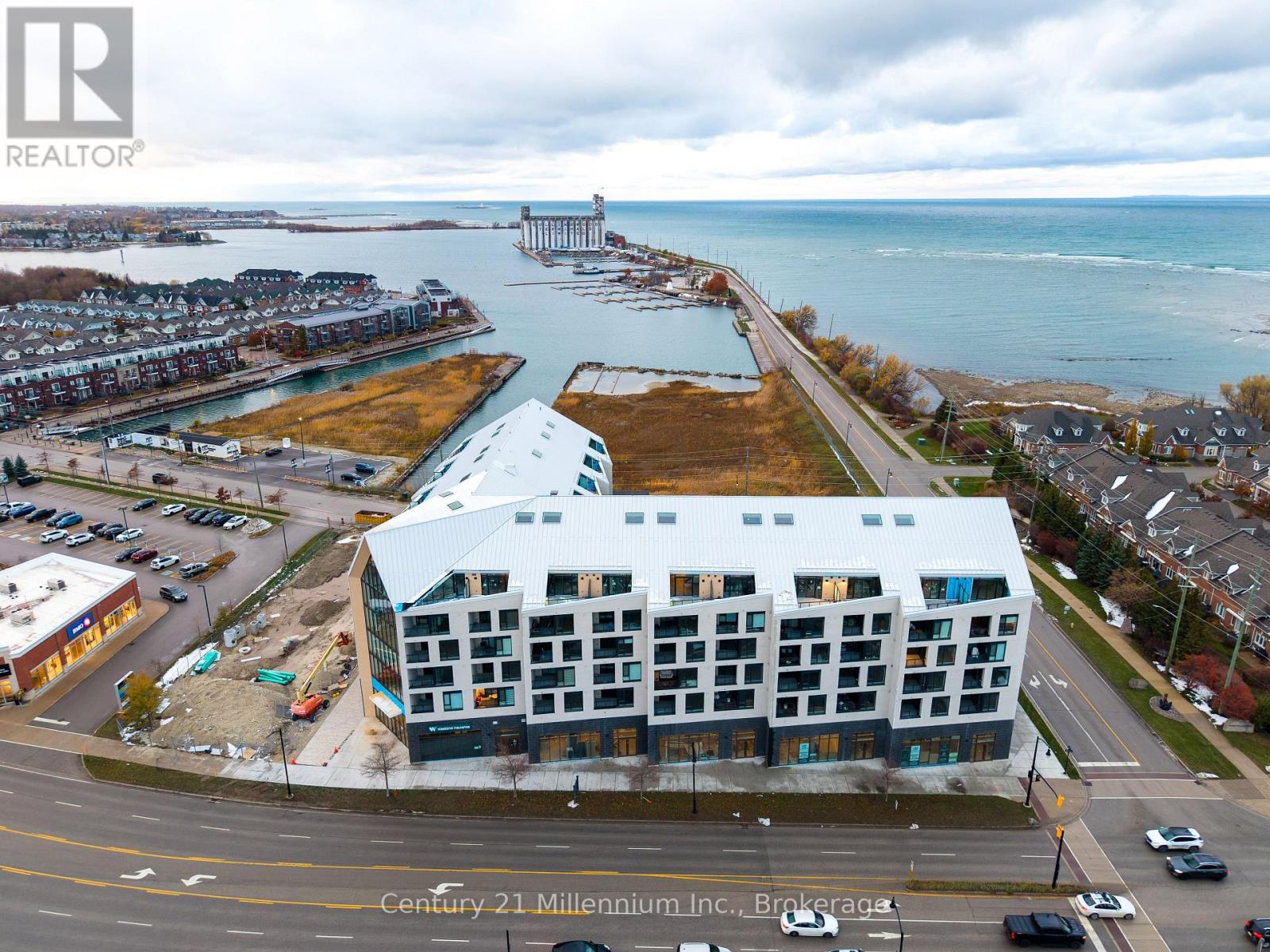 416 - 31 HURON STREET, Collingwood, Ontario