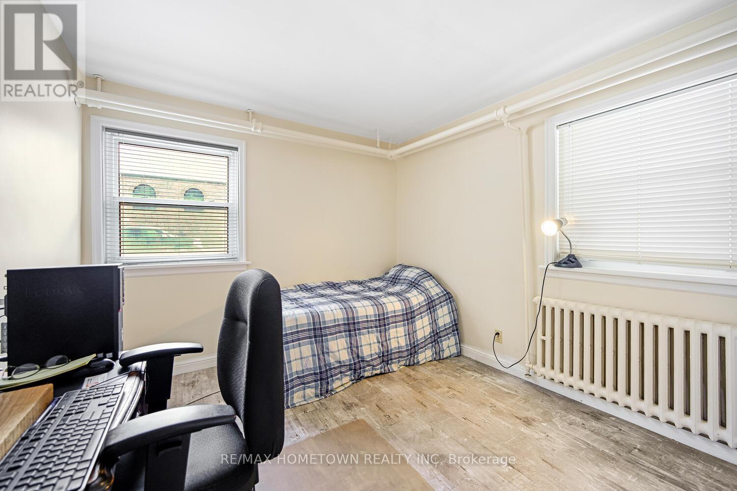 134 Pine Street, Brockville, Ontario  K6V 1H3 - Photo 11 - X12552130