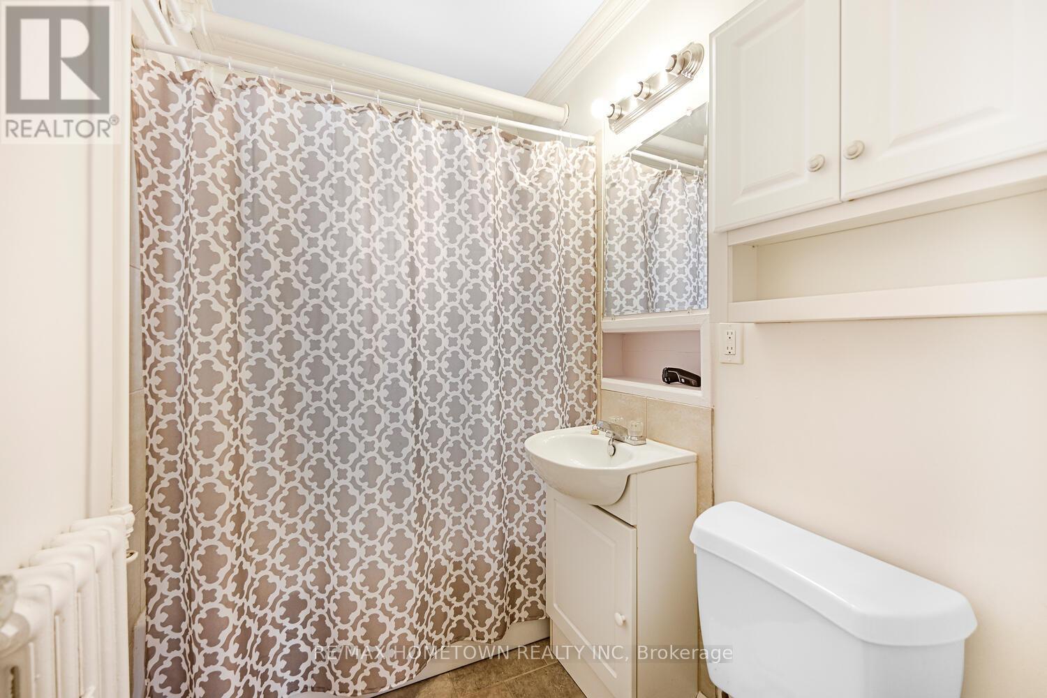 134 Pine Street, Brockville, Ontario  K6V 1H3 - Photo 13 - X12552130