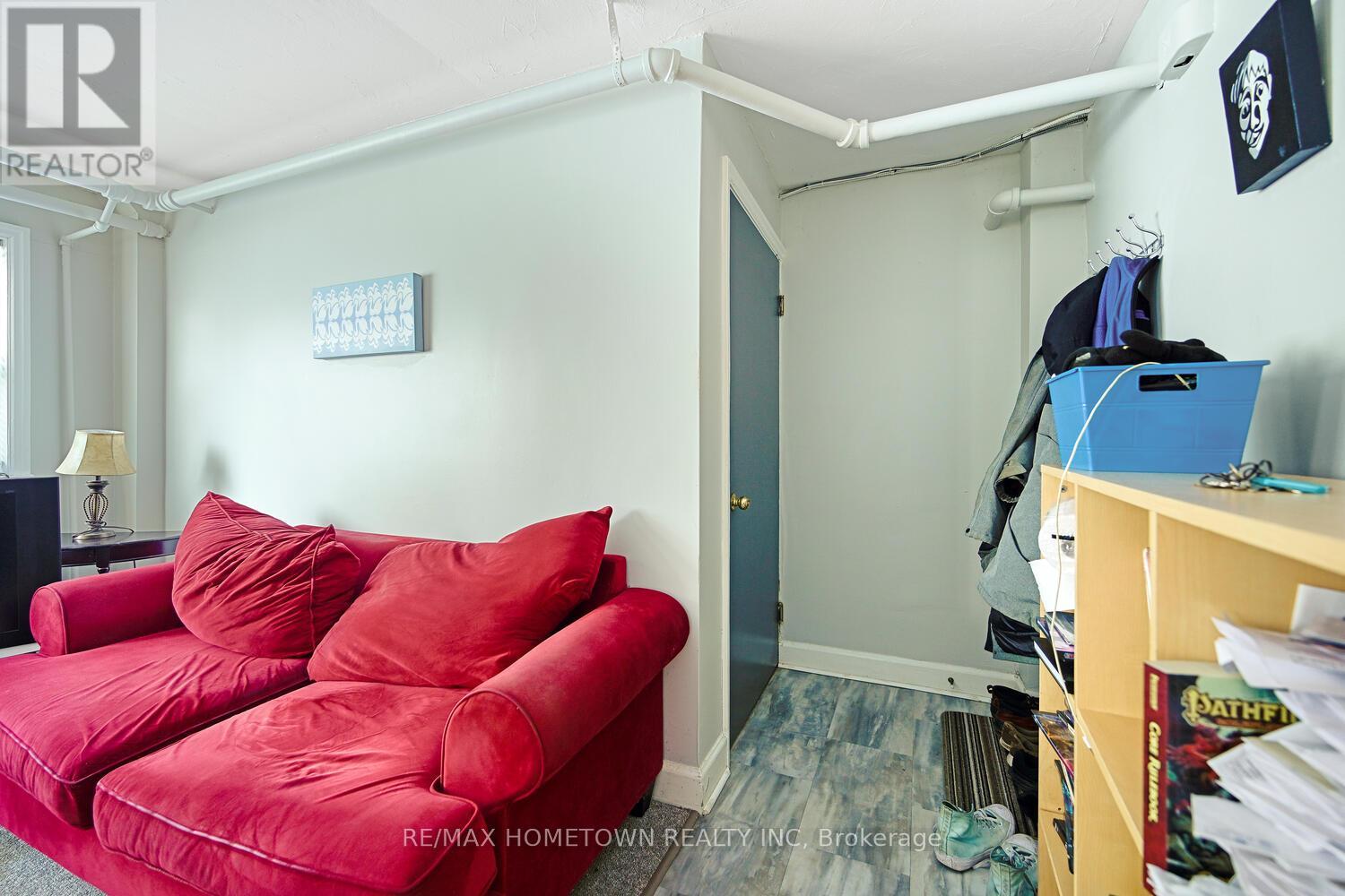 134 Pine Street, Brockville, Ontario  K6V 1H3 - Photo 17 - X12552130