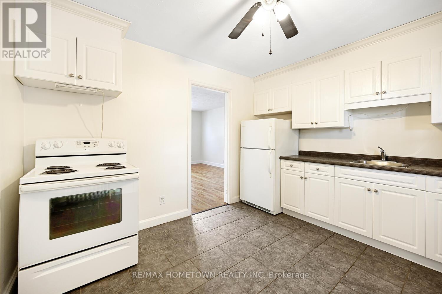 134 Pine Street, Brockville, Ontario  K6V 1H3 - Photo 26 - X12552130