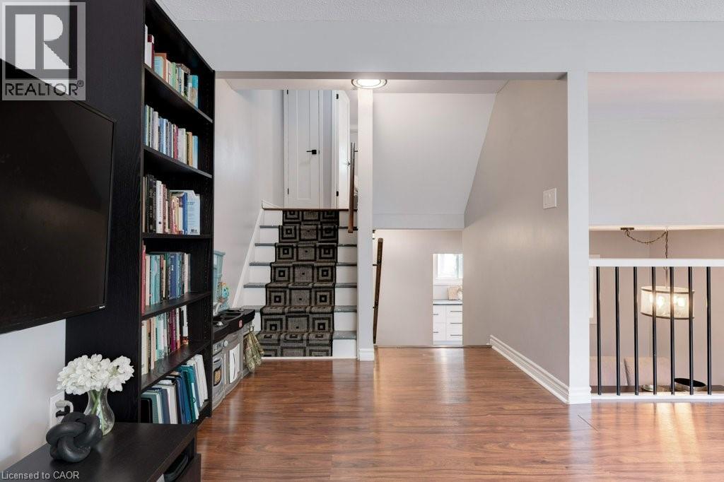 4 Trudy Court, Hamilton, Ontario  L9H 5P7 - Photo 14 - 40781655