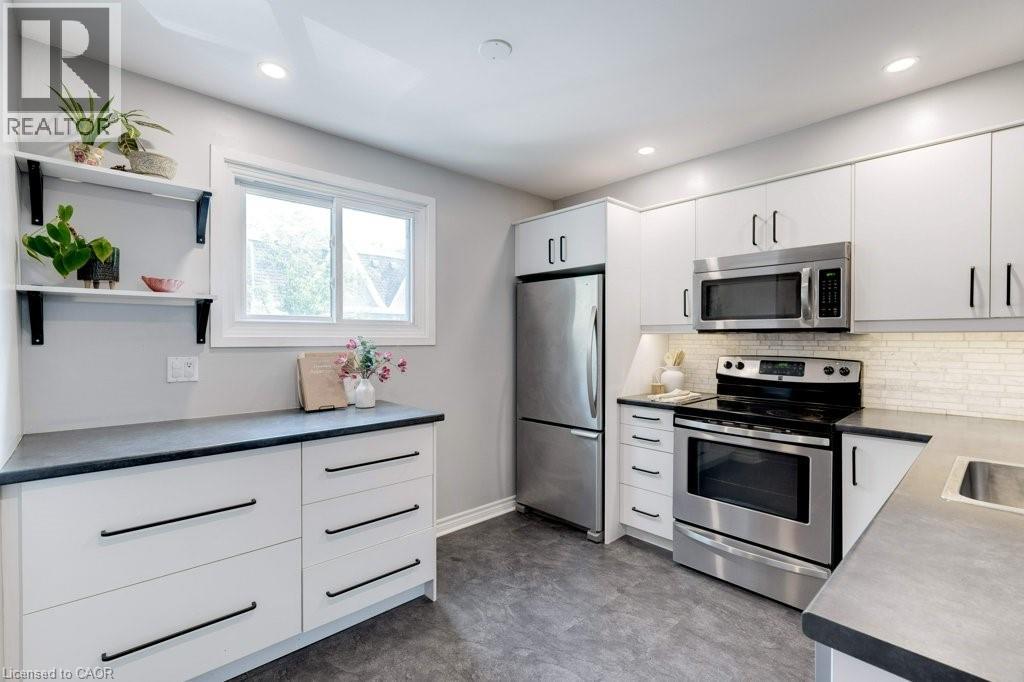 4 Trudy Court, Hamilton, Ontario  L9H 5P7 - Photo 22 - 40781655