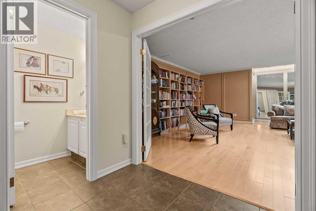 6, 1220 Prominence Way Sw, Calgary, Alberta  T3H 2B3 - Photo 8 - A2269996