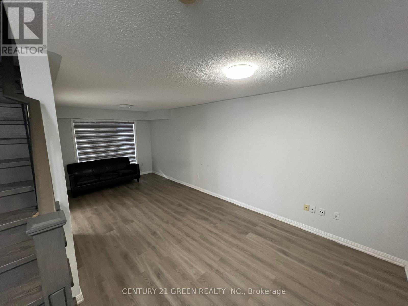 22 Morgandale Road, Brampton, Ontario  L7A 2K1 - Photo 3 - W12547448