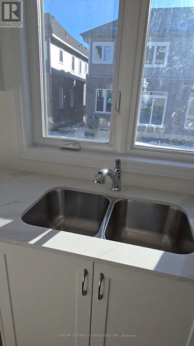 107 Molozzi Street, Erin, Ontario  N0B 1T0 - Photo 17 - X12551996