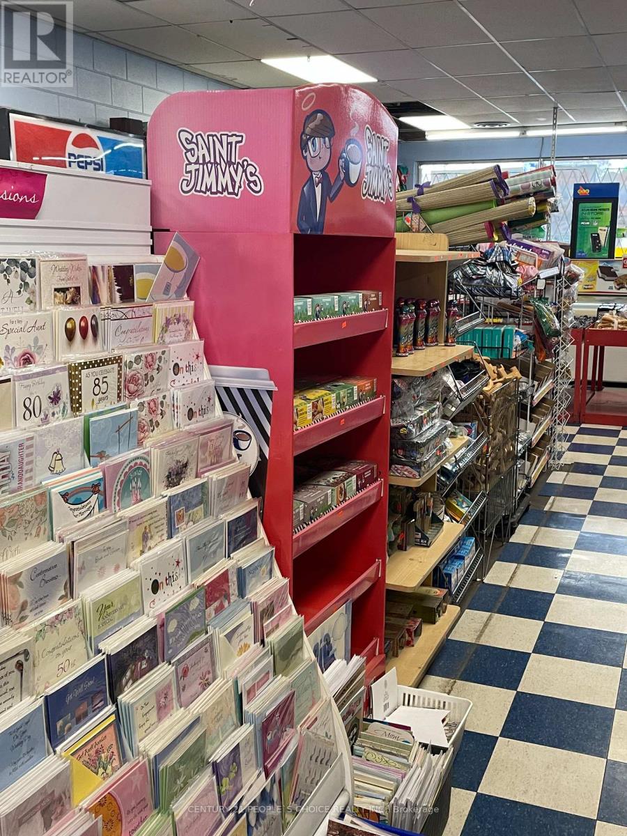 Bigbee Convenience - 4497 Drummond Road, Niagara Falls, Ontario  L2E 6C5 - Photo 3 - X12552028